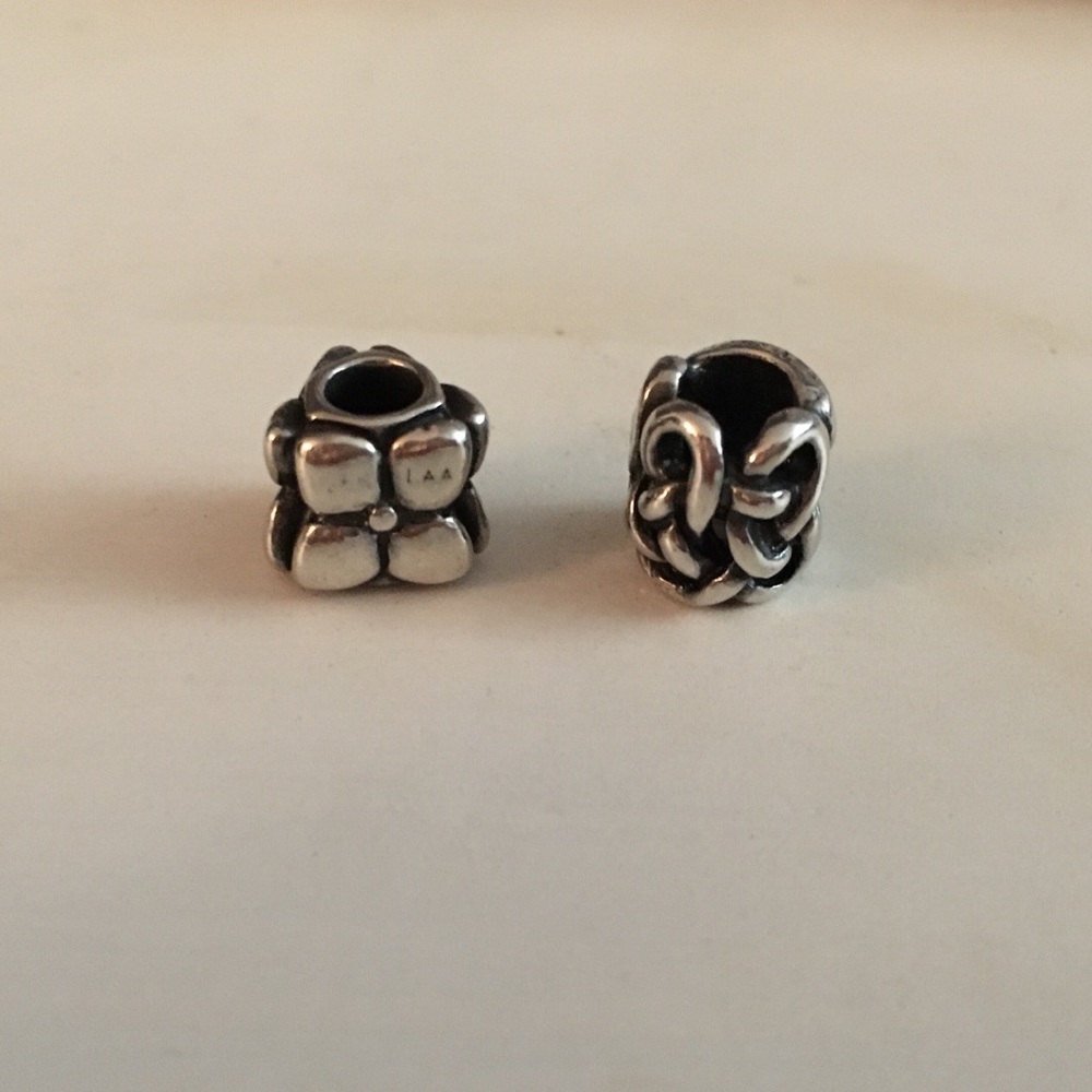 Trollbeads Midgard Serpent & Flowers